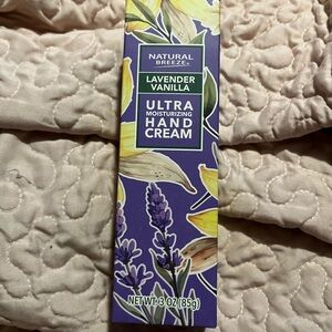 Lavender Vanilla Ultra Moisturizing Hand Cream - Purple